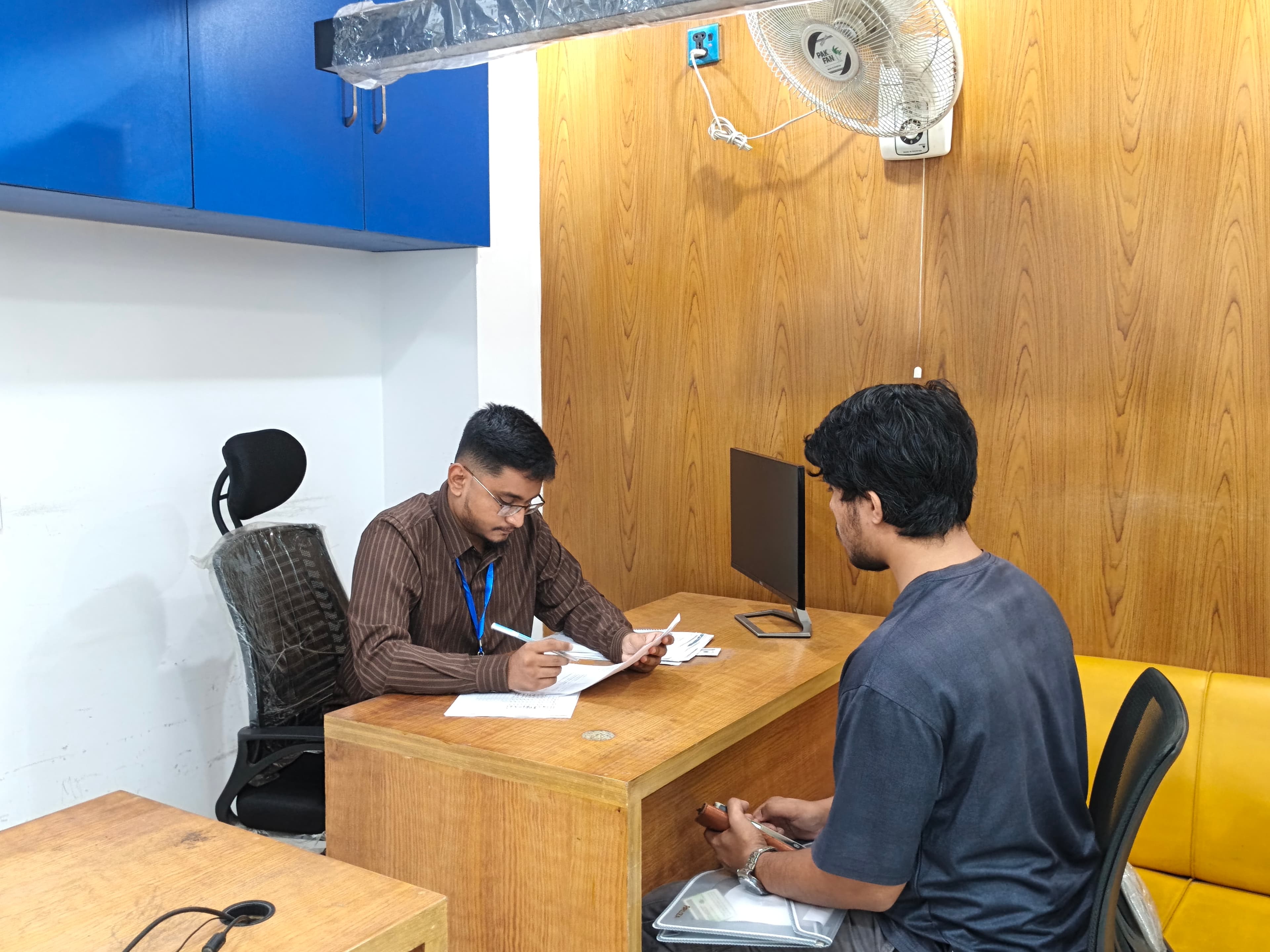 Community Support & Guidance Desk